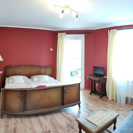 Gosciniec Macieja * Polanica-Zdroj